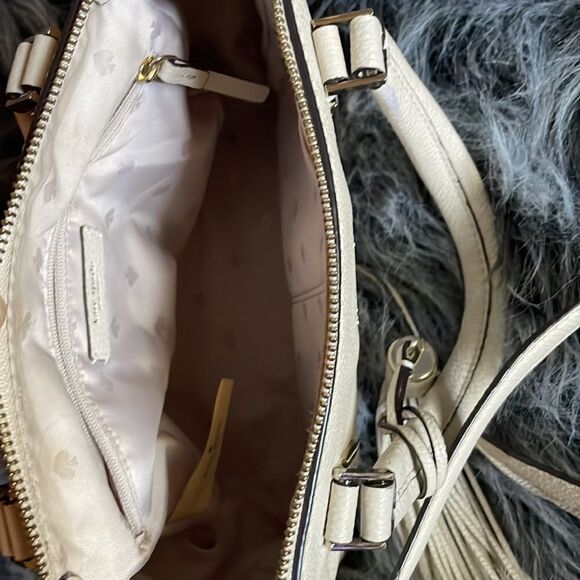 KATE SPADE NEW YORK
Small Tassel-Trim Leather Satchel in SOFT LIMESTONE - Picture 6 of 12